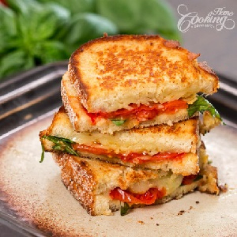 Tomato Cheese Sandwich-Cafe Brew And Chew