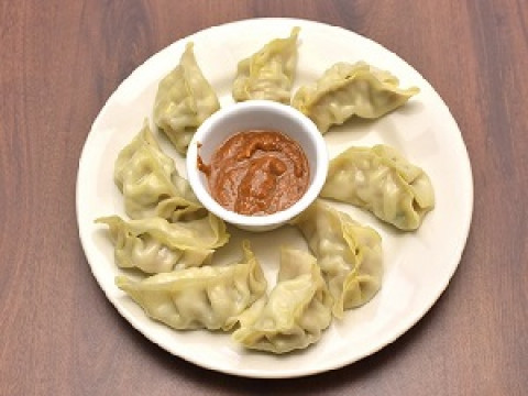 Spinach Cheese Momo-Biryani Queen