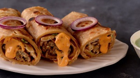 Chicken Seekh Roll-Dawat-E-Muglai