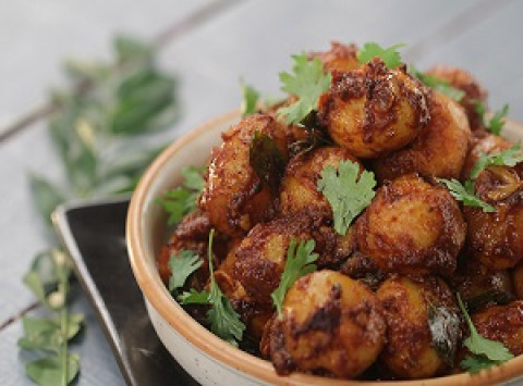 Chatpata Aloo-Dawat -E-Mughlai