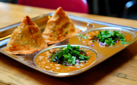 Samosa with Chola-Munchies Cafe