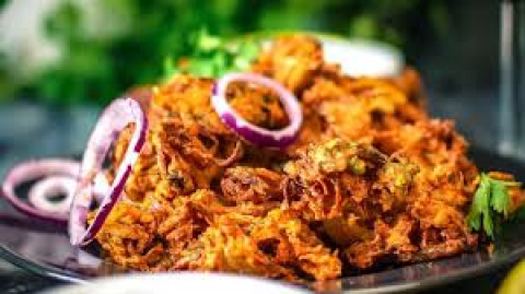 Onion Pakora-Munchies Cafe